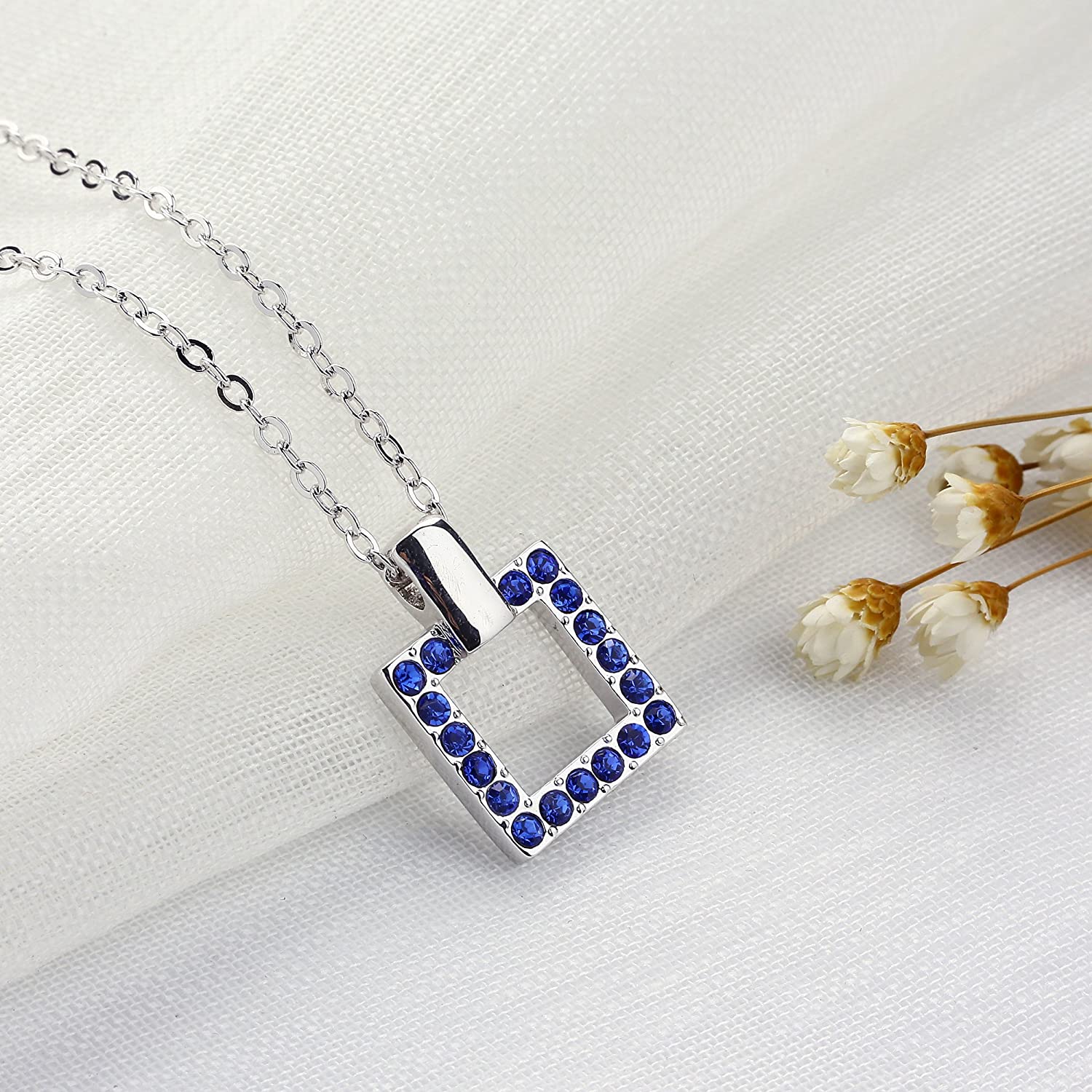 Kruckel; 5061050 Feel-So-Cool Square White Gold Plated Necklace;