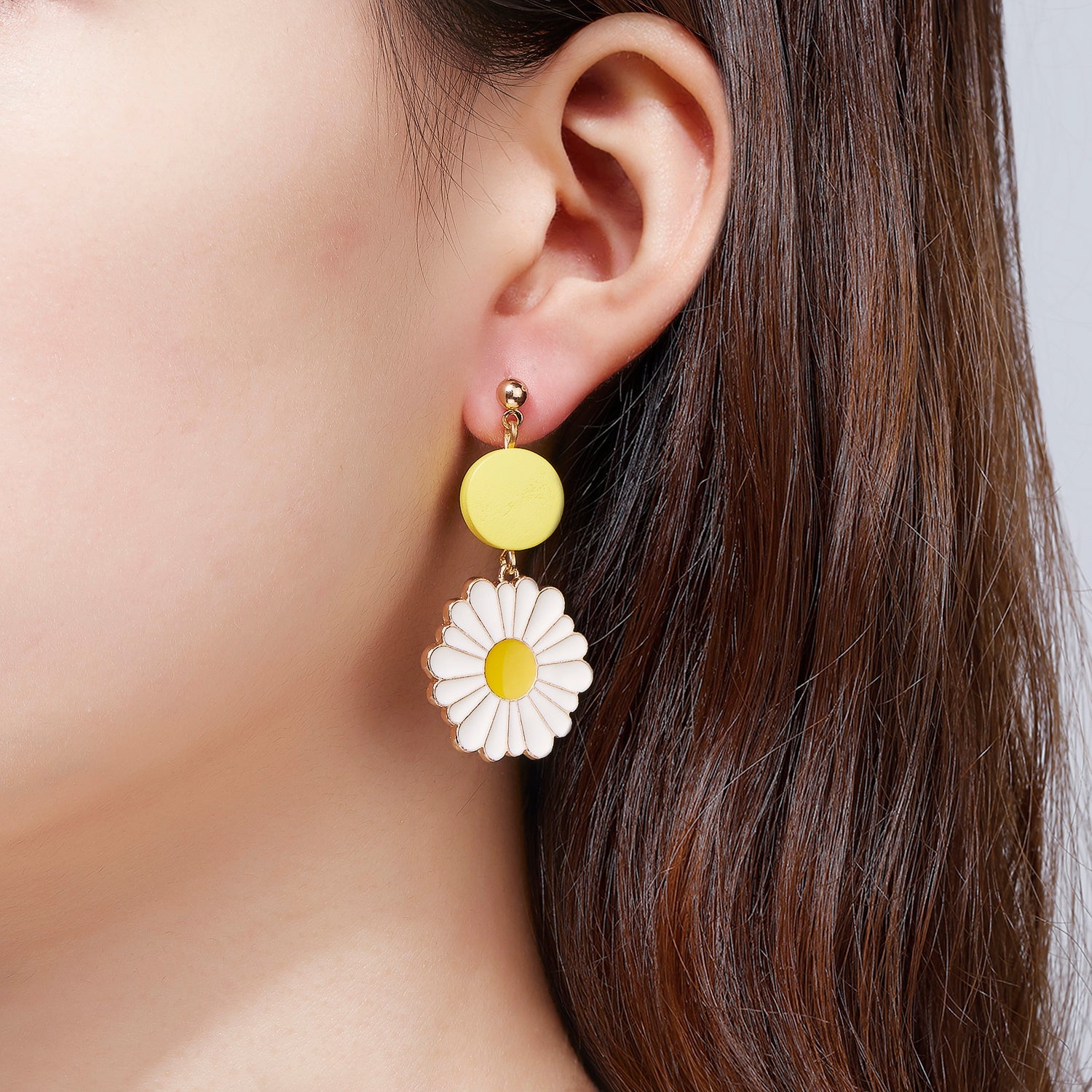 Kruckel Daisy Flower Earrings, Symbol of Love and Joy Earrings Jewelry for Women | Craftsmanship, Sterling, Yellow and White | Wedding, Birthday, Graduation and Anniversary | Mom, sister, fiancee, wife, Great Gift for her