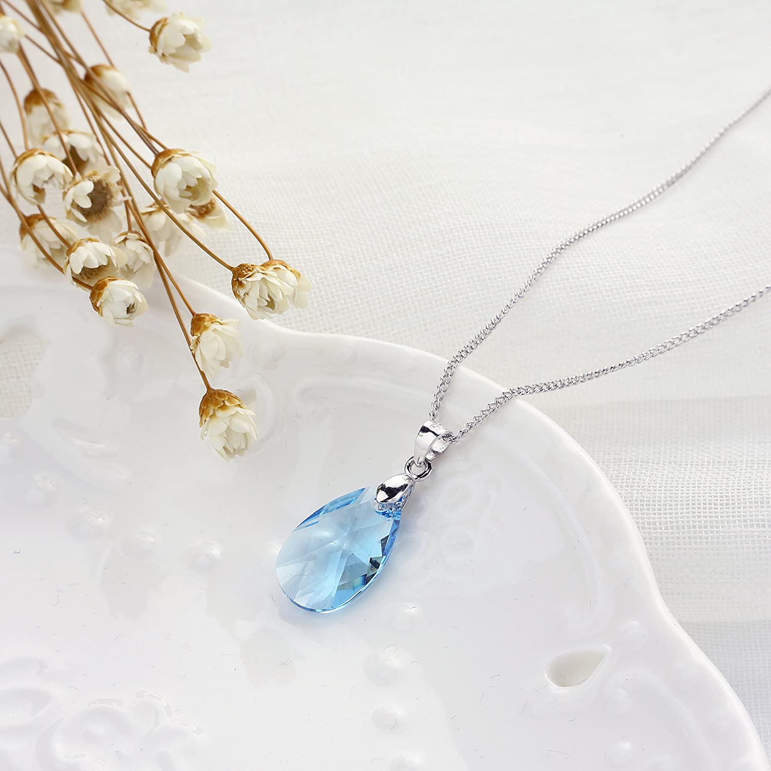 Kruckel; 5051050 The Shape of Water White gold-plated necklace made with Swarovski Crystals;