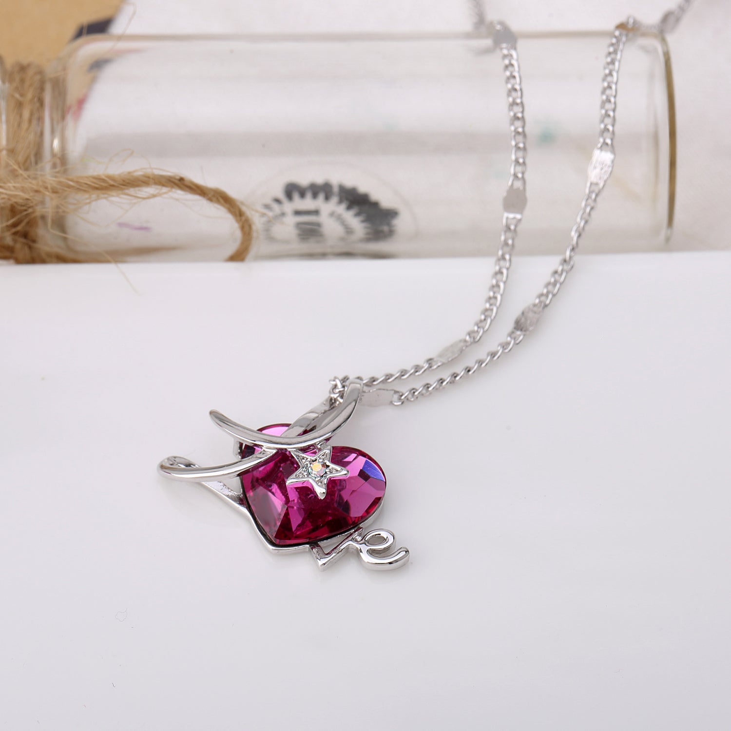 Openwork Love Embrace me Swarovski Crystals Necklace (Pink)